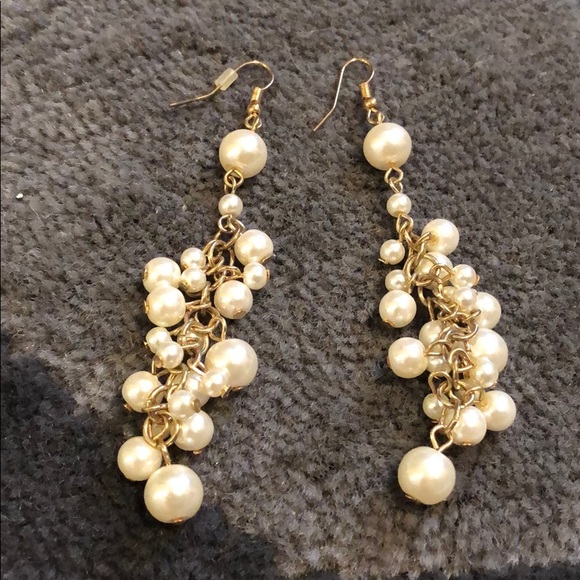 Pearl Earrings - Picture 2 of 2
